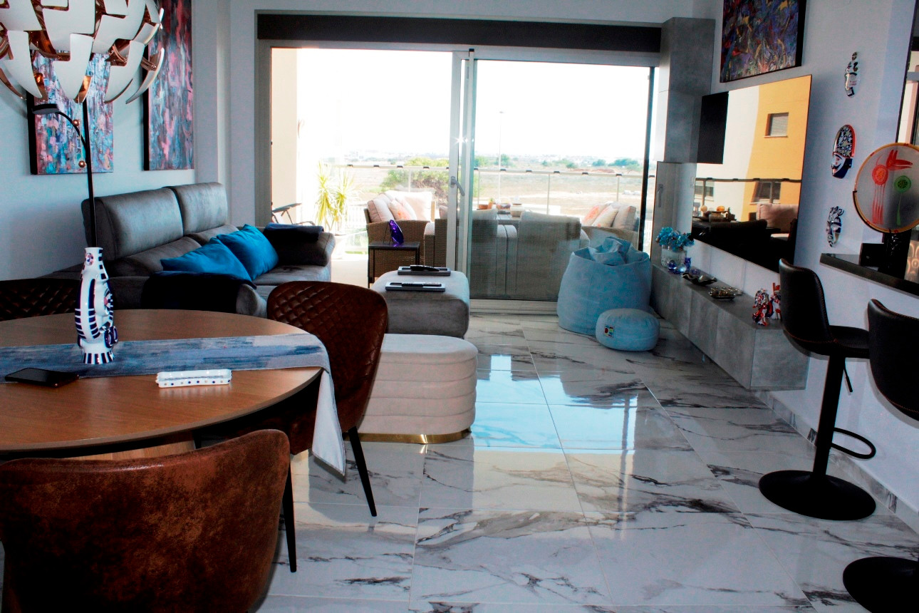 Terrace in apartment for sale in Villamartin