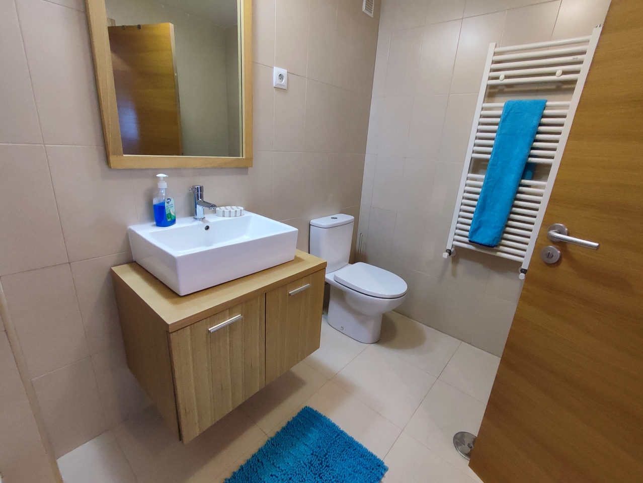 Master bedroom in apartment for sale in Hacienda Riquelme Golf Resort