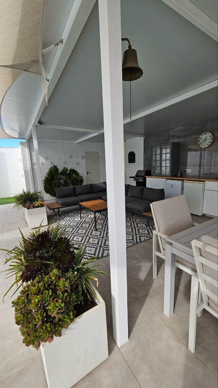 Master bedroom in villa for sale in Orihuela