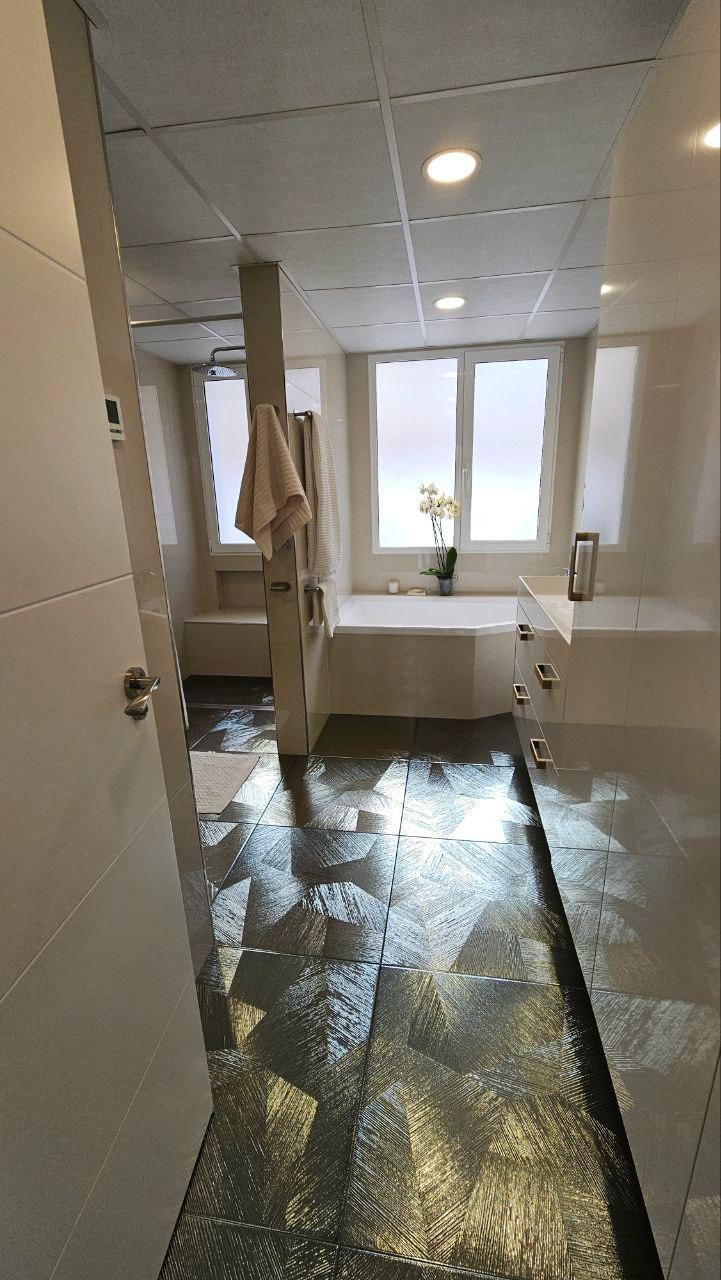Bedroom in villa for sale in Orihuela
