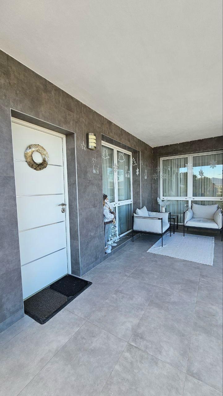 Exterior view in villa for sale in Orihuela