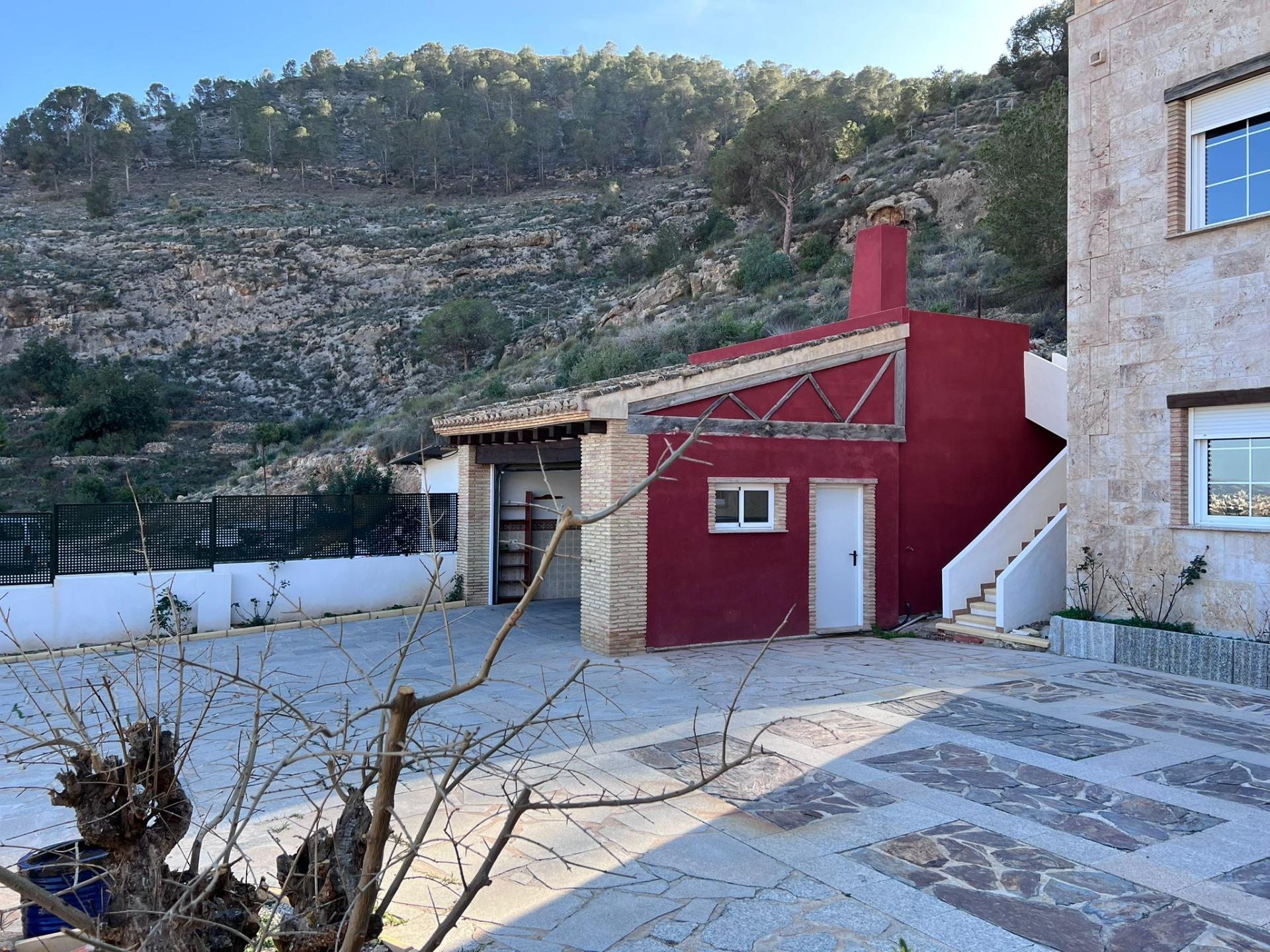 Exterior view in villa for sale in Orihuela