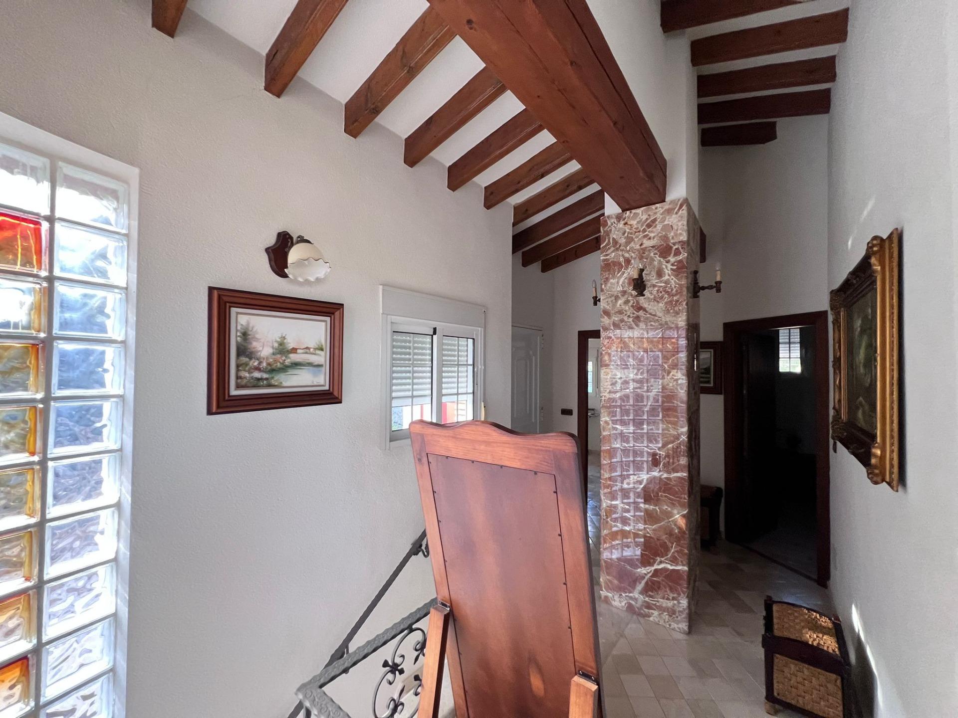Bathroom in villa for sale in Orihuela