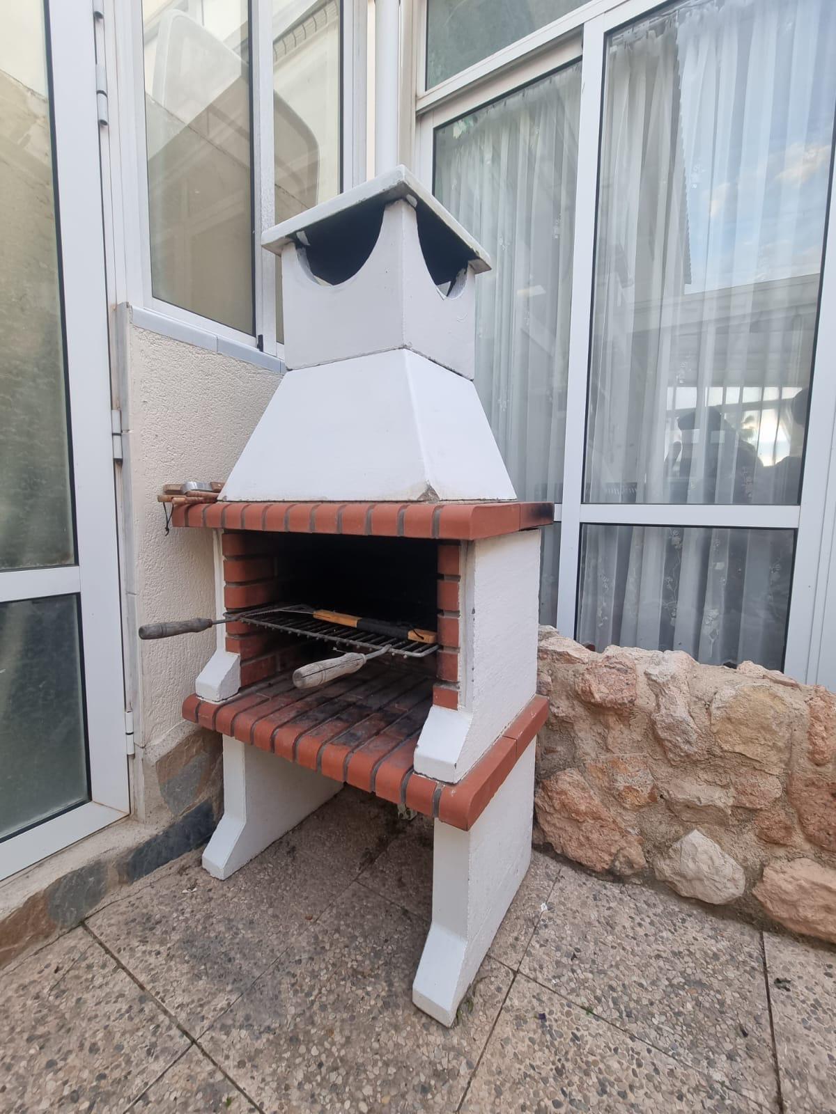 Master bedroom in apartment for sale in Torrevieja