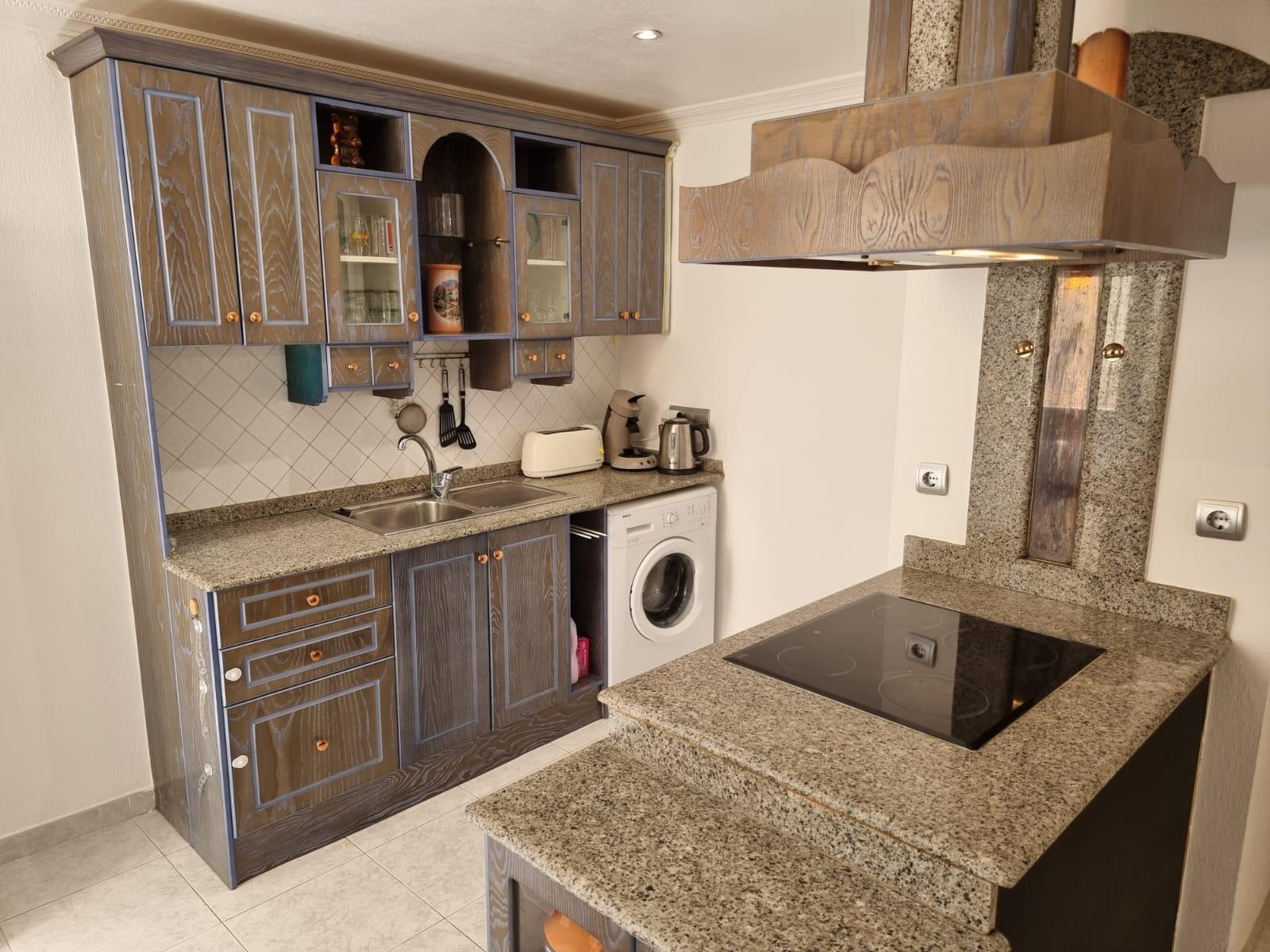Bedroom in apartment for sale in Torrevieja