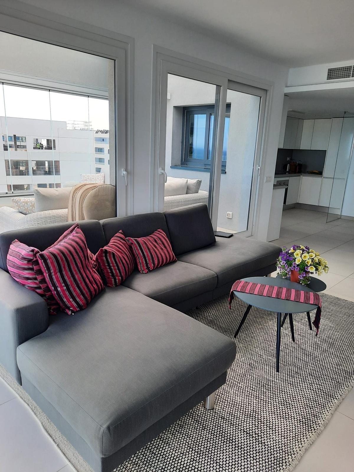 Garden in penthouse for sale in Torrevieja