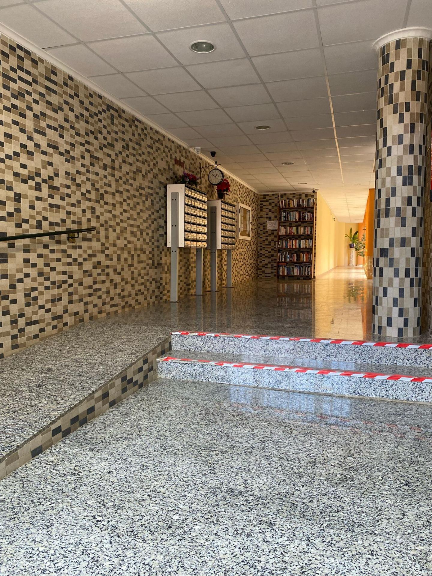 Garden in apartment for sale in San Miguel de Salinas
