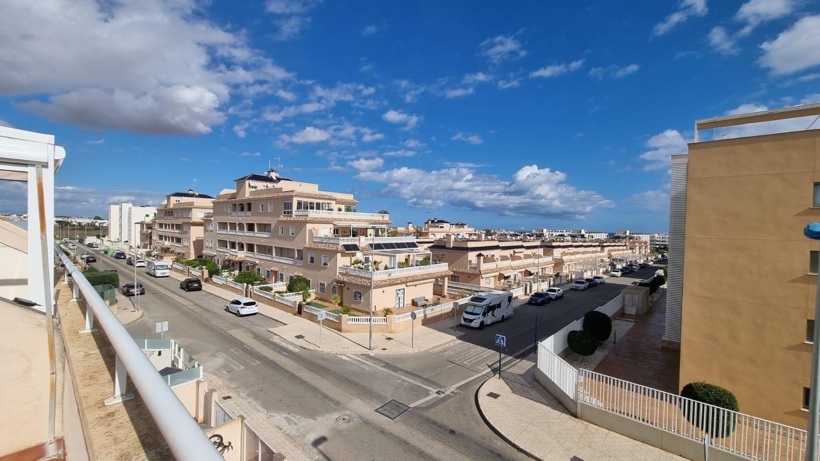 Bedroom in terraced for sale in Orihuela Costa