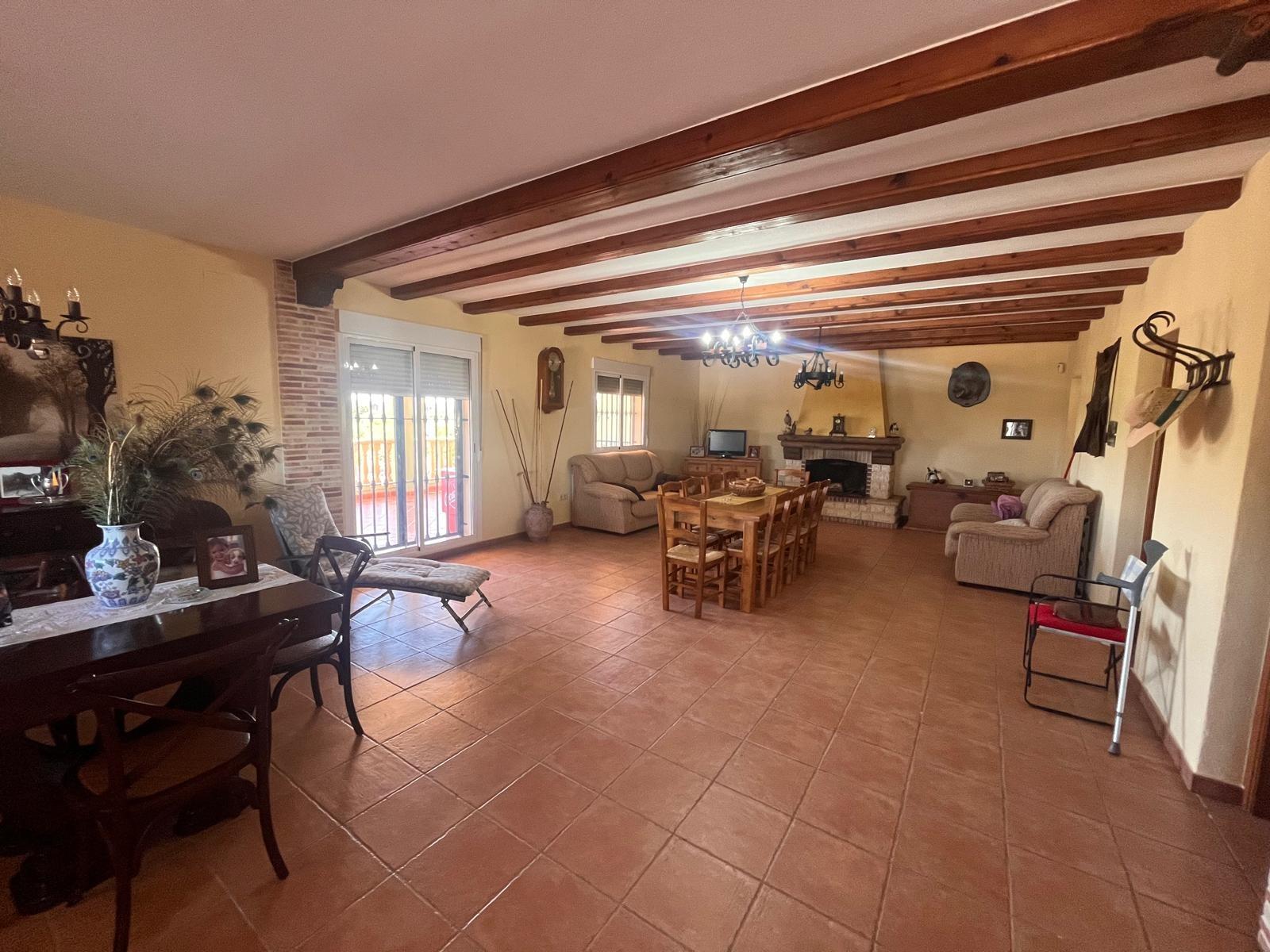 Bedroom in finca for sale in Daya Nueva