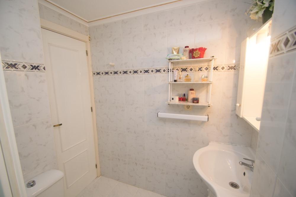 Master bedroom in apartment for sale in Torrevieja