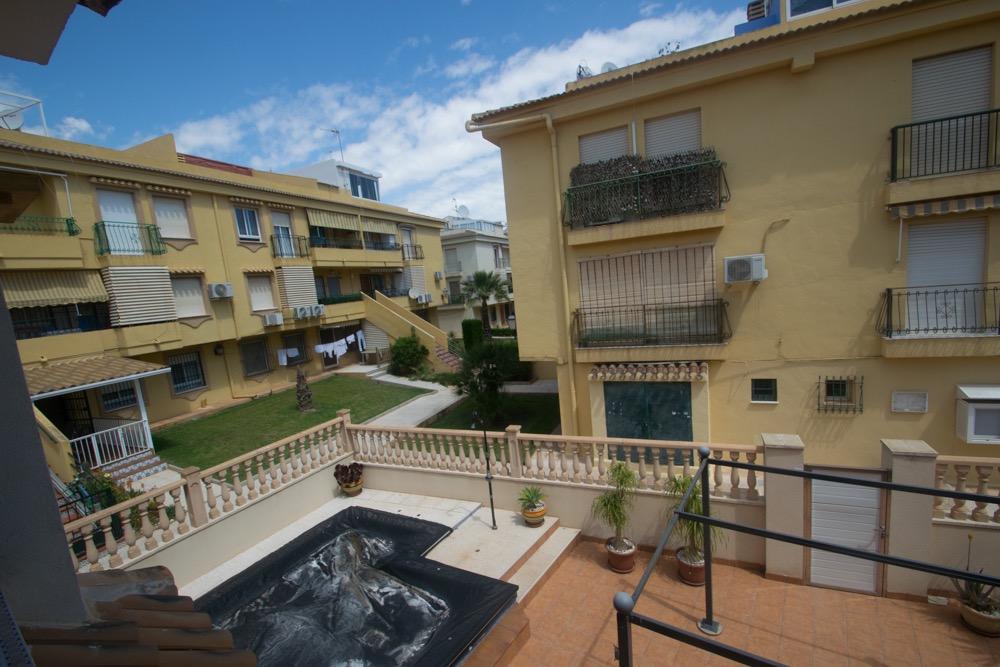 Pool area in apartment for sale in Torrevieja