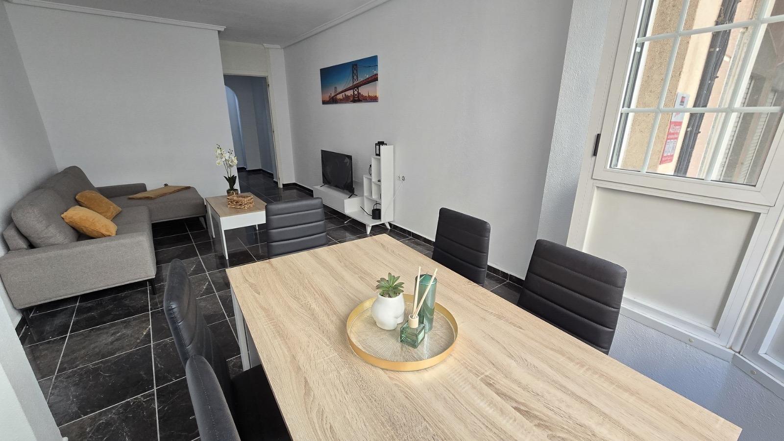 Living room in apartment for sale in Torrevieja