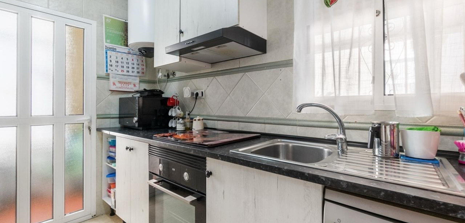 Terrace in villa for sale in Orihuela Costa
