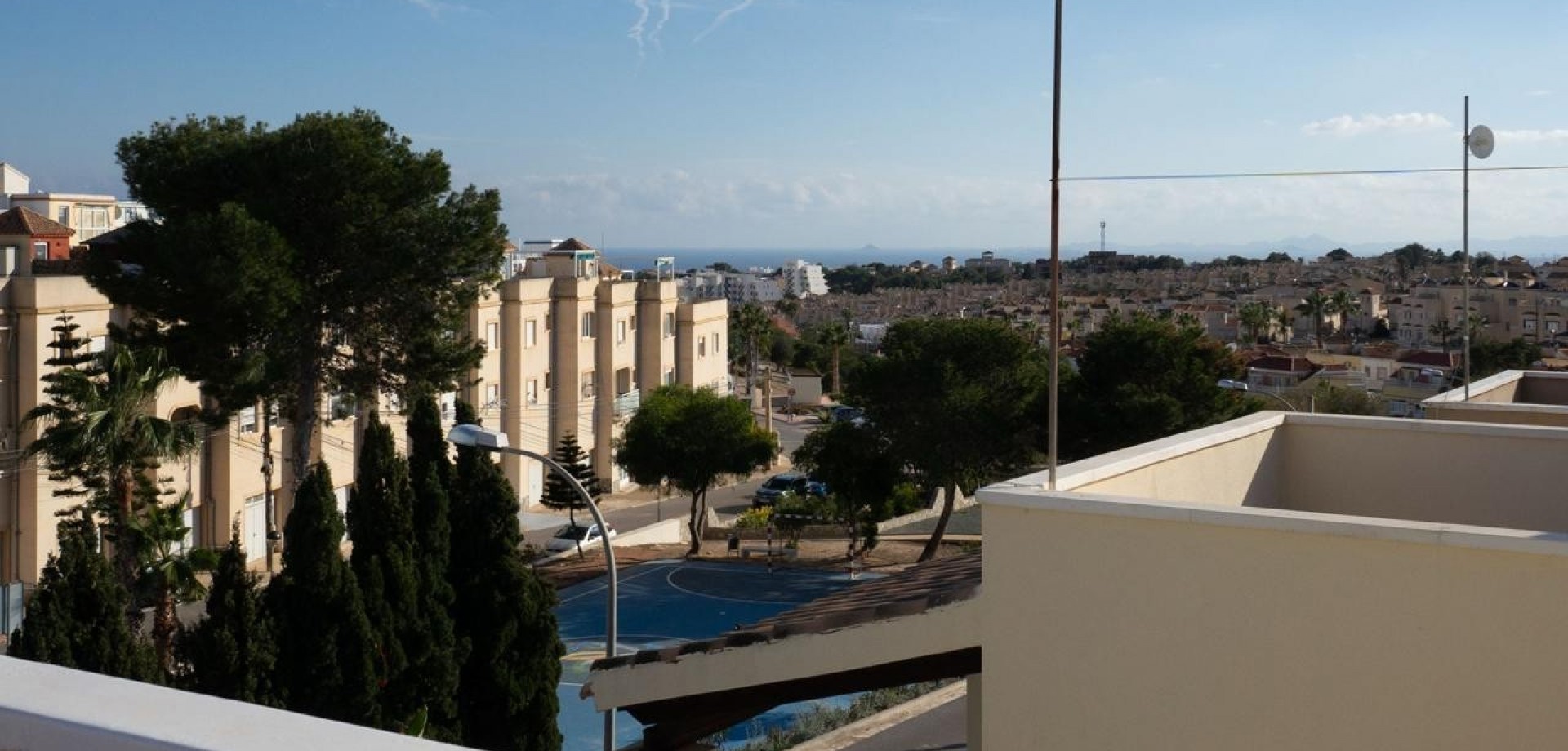 Bedroom in villa for sale in Orihuela Costa