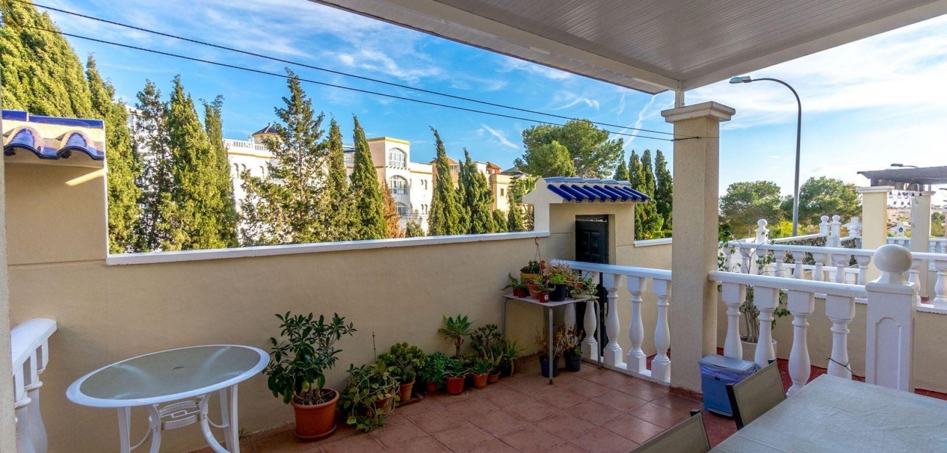 Bedroom in villa for sale in Orihuela Costa