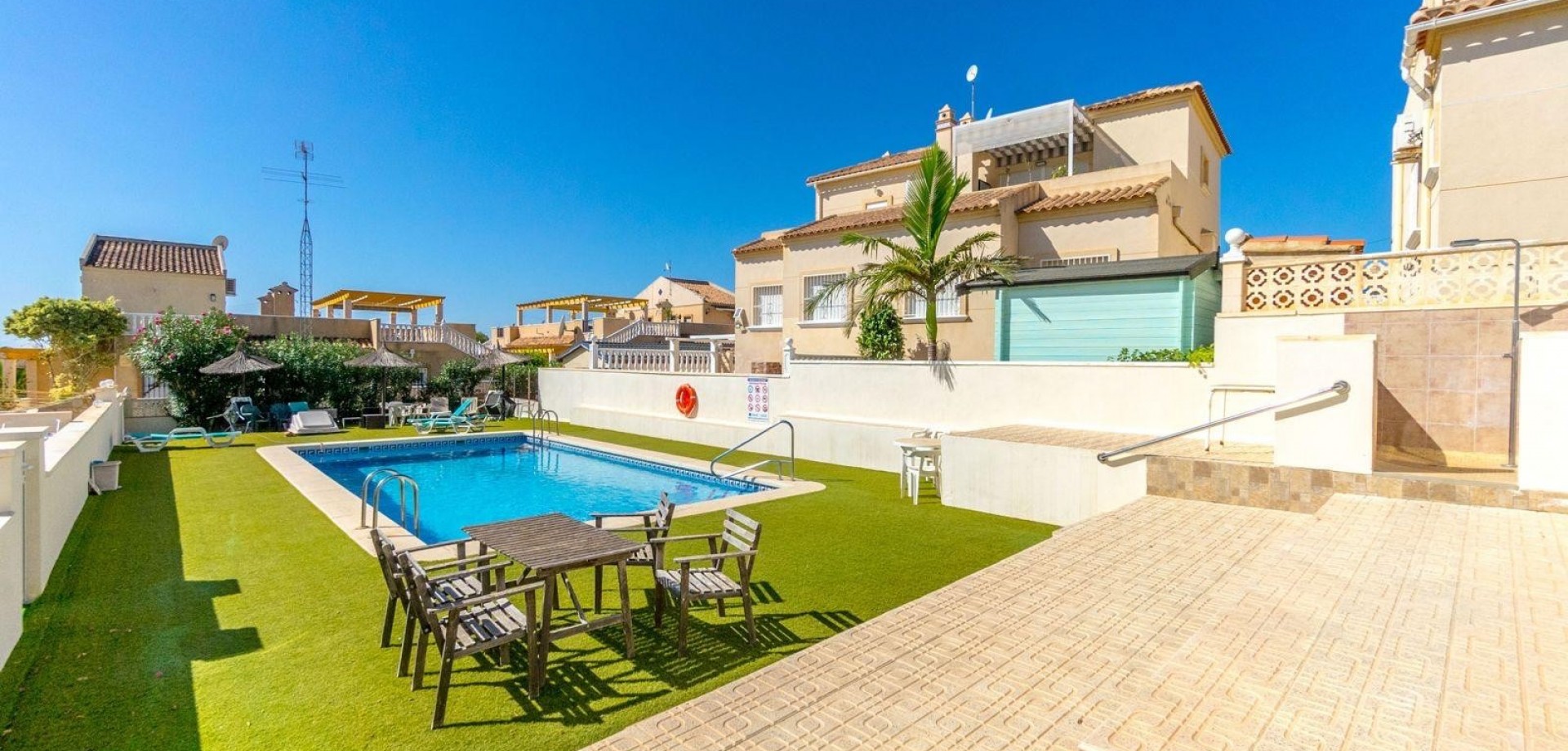 Living room in villa for sale in Orihuela Costa