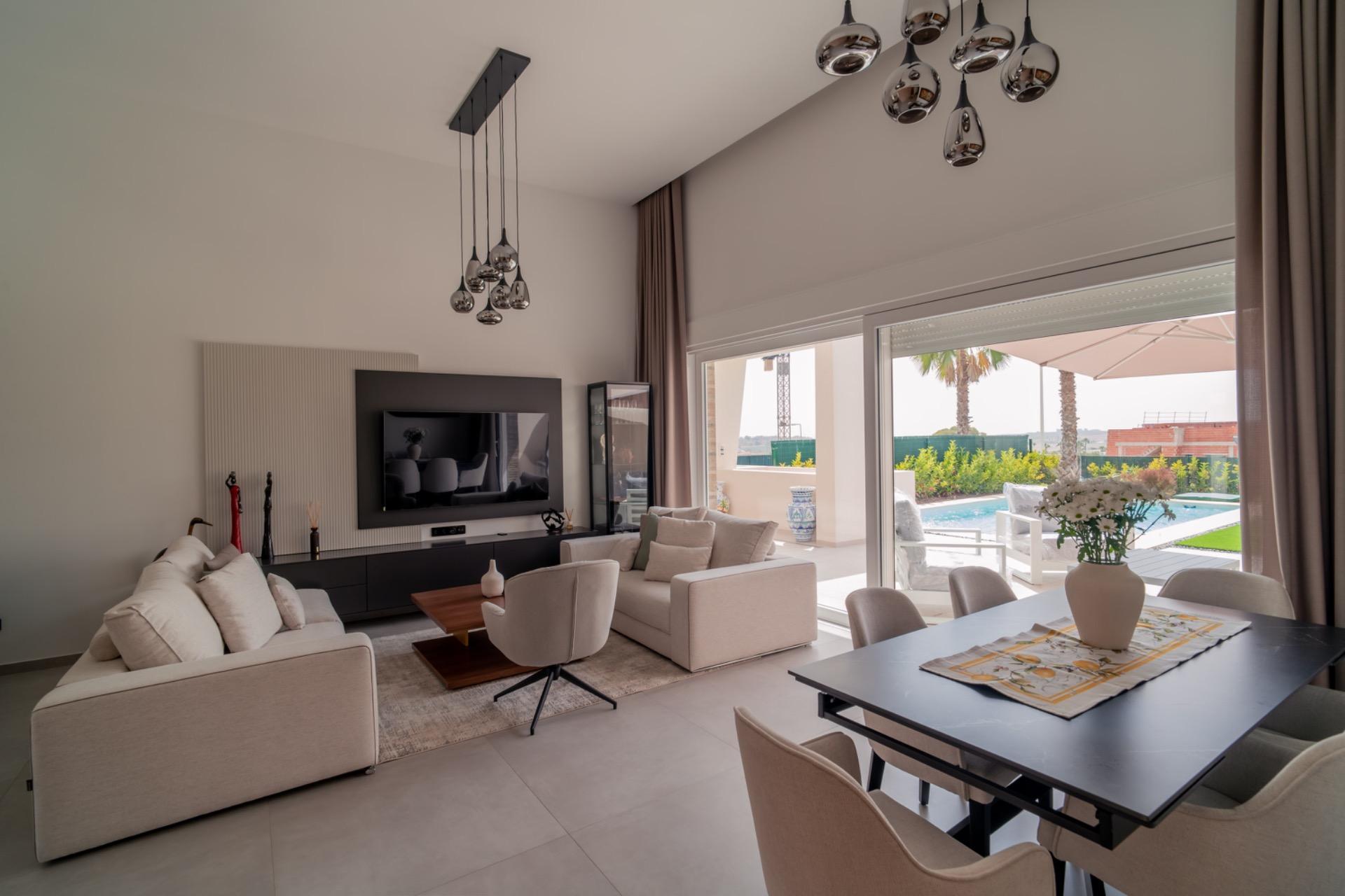 Pool area in villa for sale in Algorfa