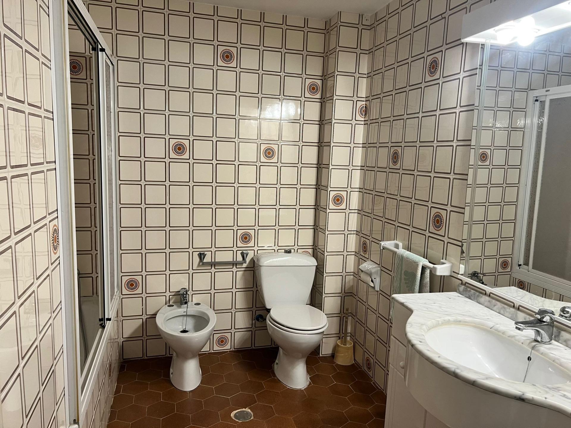 Pool area in apartment for sale in Torrevieja
