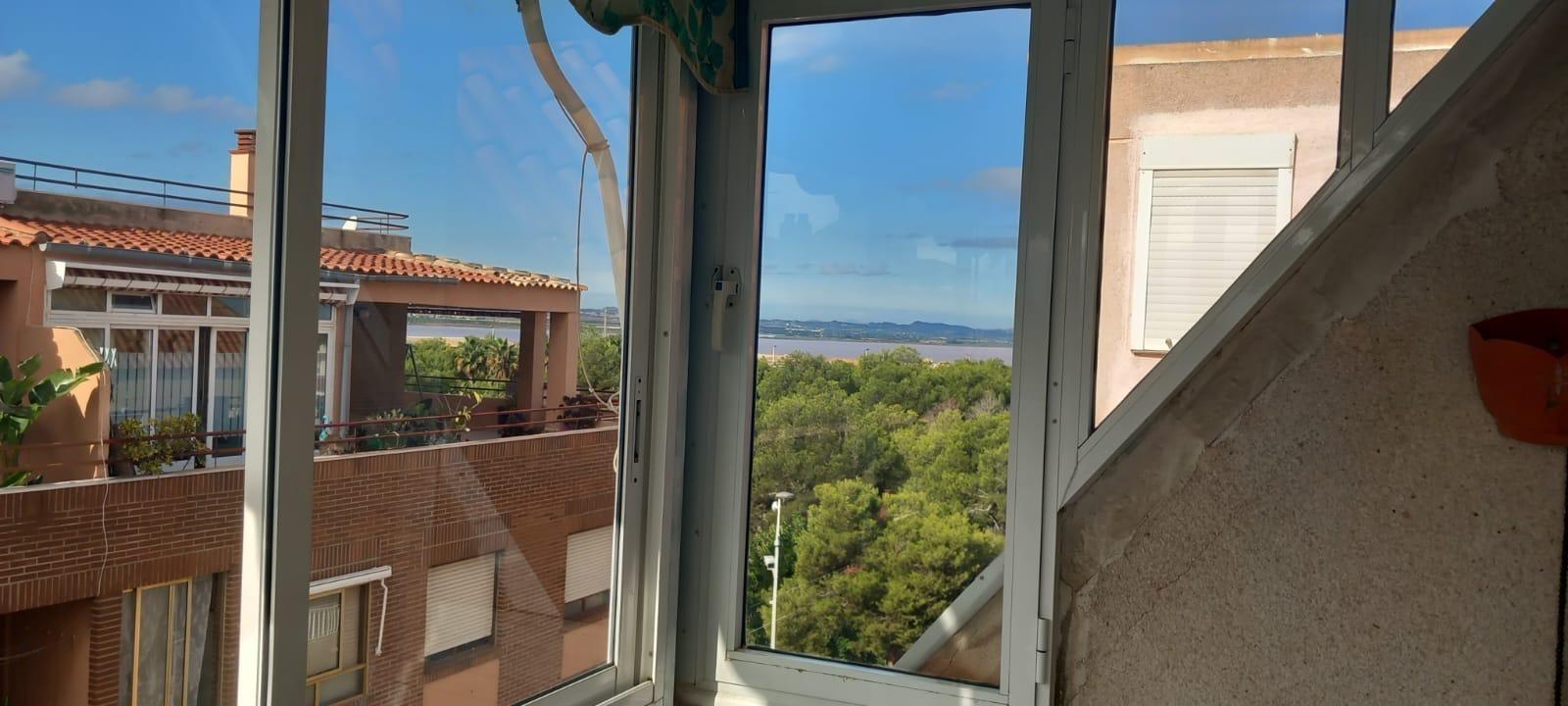 Bathroom in penthouse for sale in Torrevieja