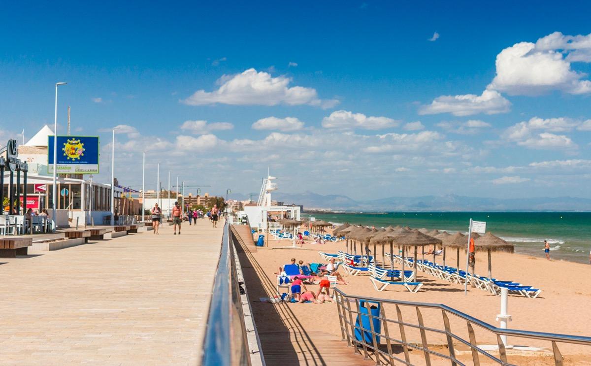 Kitchen in apartment for sale in Torrevieja