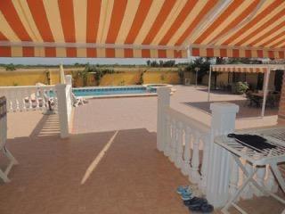 Master bedroom in villa for sale in Catral