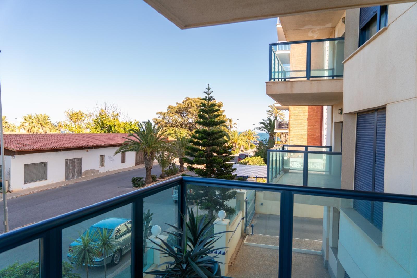 Pool area in apartment for sale in Torrevieja