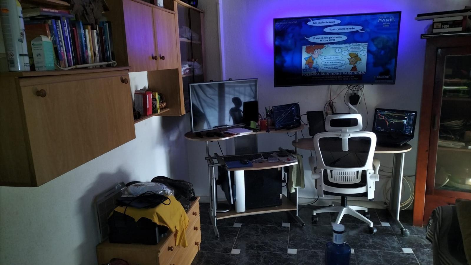Living room in apartment for sale in Torrevieja
