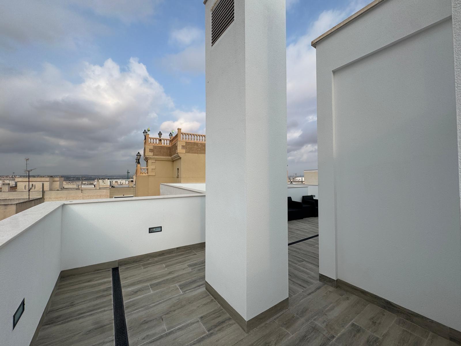 Dining area in apartment for sale in Torrevieja