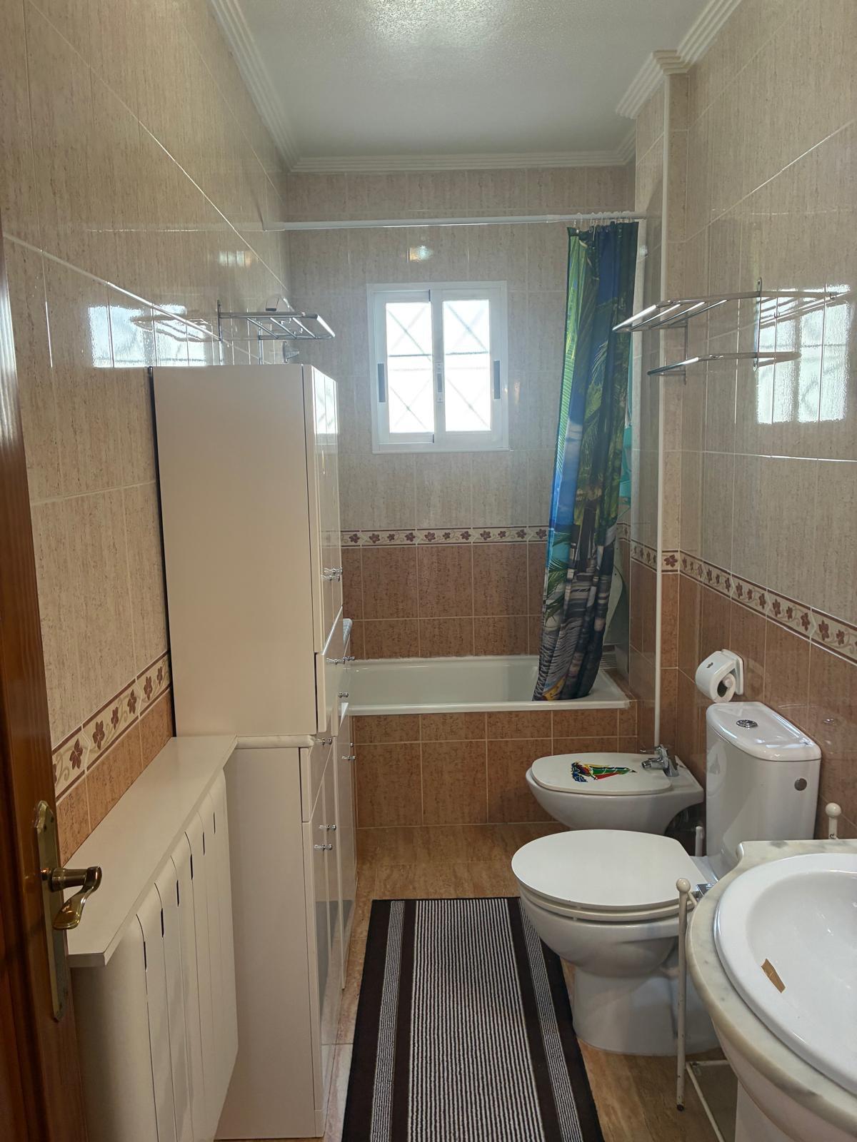 Garden in bungalow for sale in Orihuela Costa