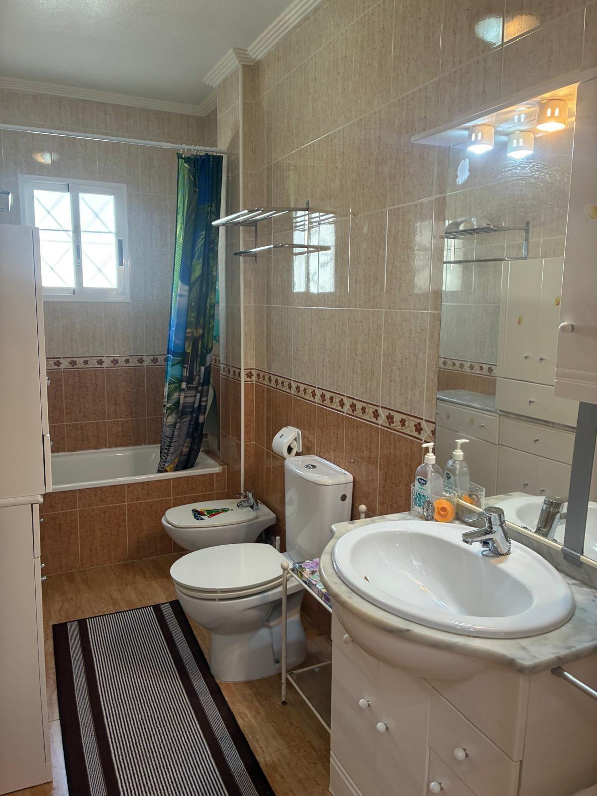Dining area in bungalow for sale in Orihuela Costa