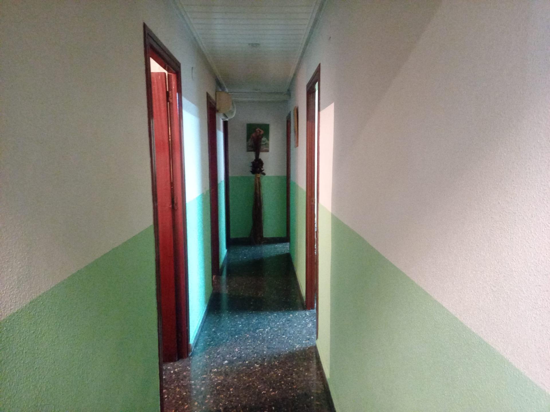 Bedroom in apartment for sale in Orihuela