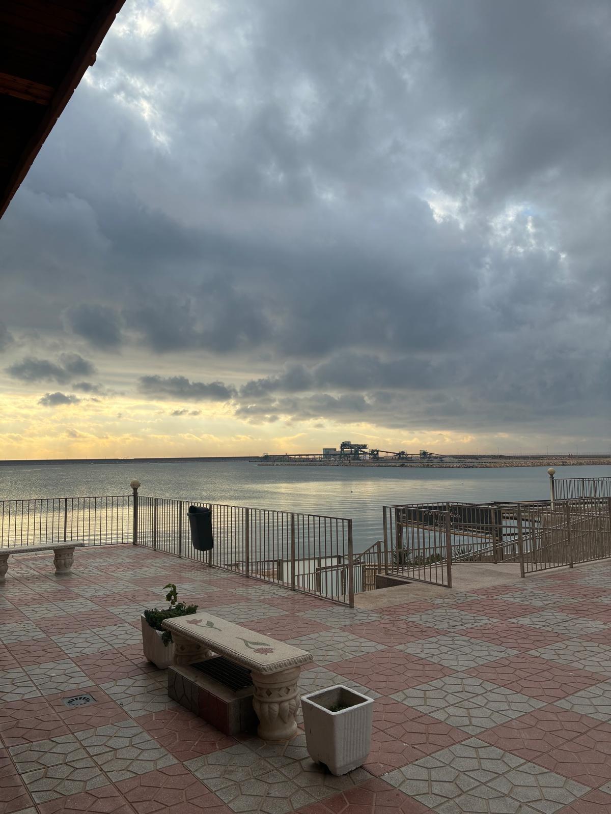 Terrace in apartment for sale in Torrevieja