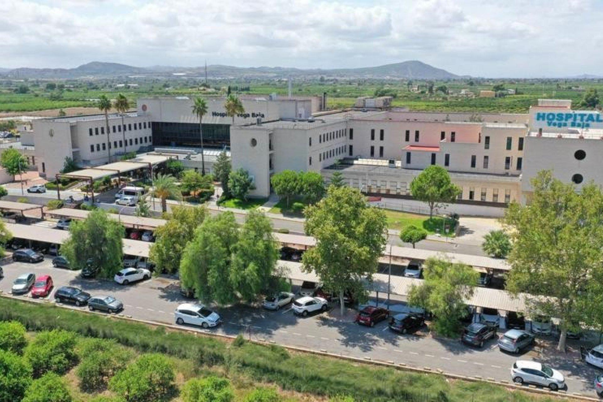 Dining area in land for sale in Orihuela