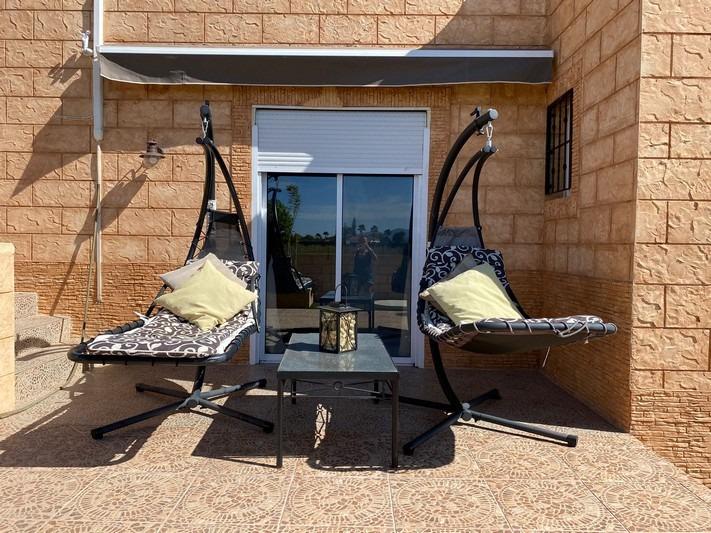 Terrace in villa for sale in Albatera
