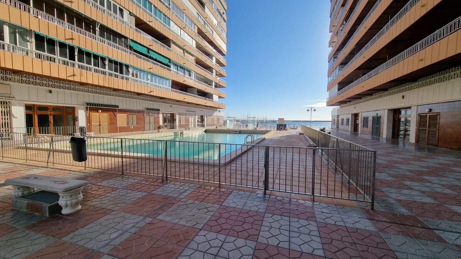 Dining area in penthouse for sale in Torrevieja