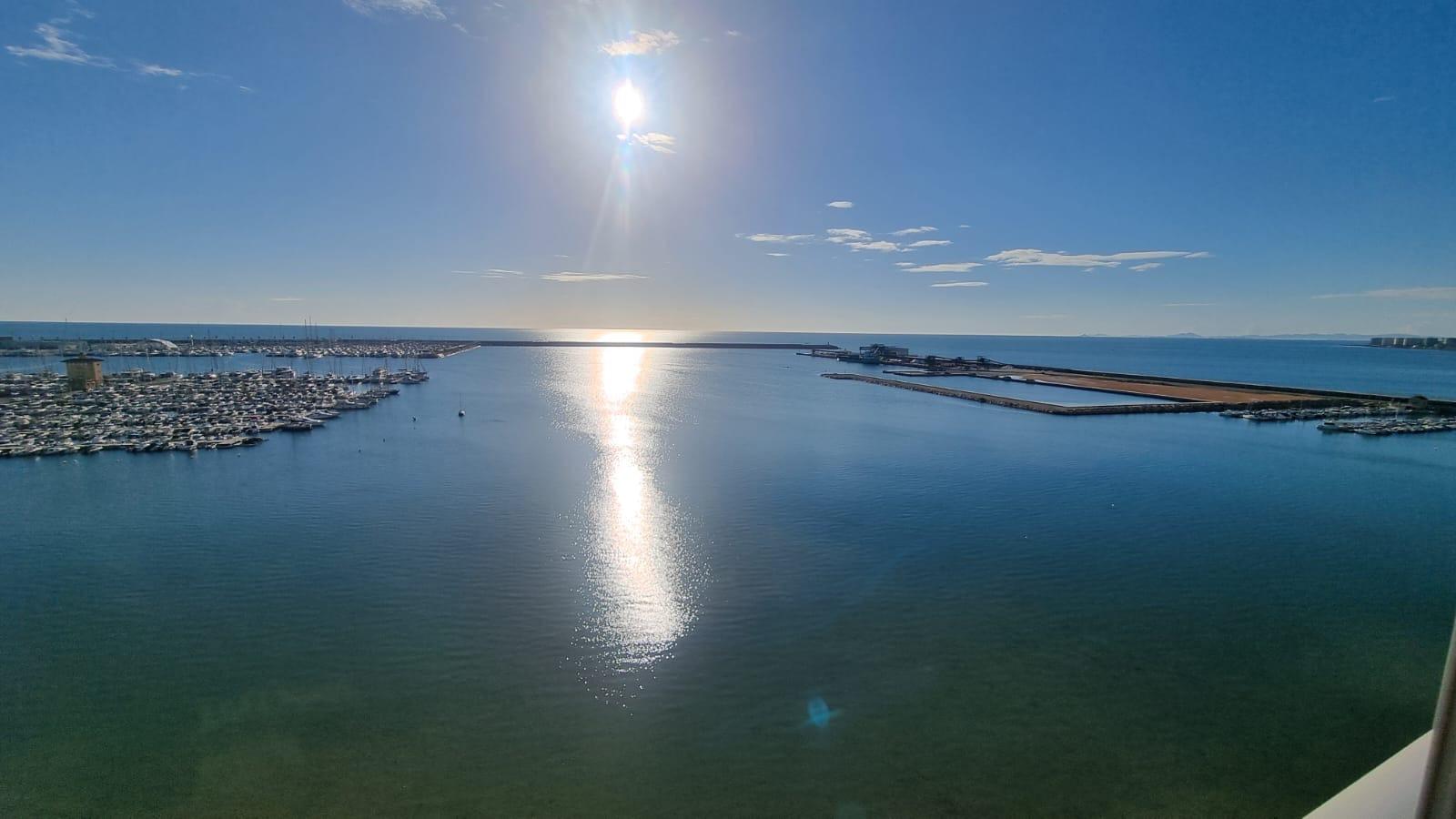 Bathroom in penthouse for sale in Torrevieja