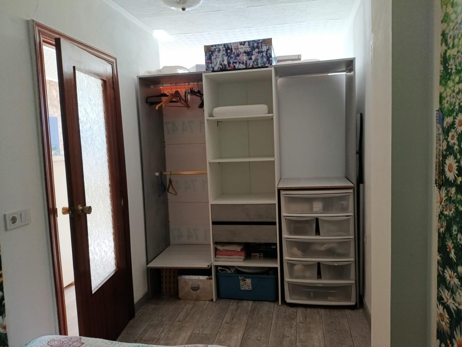 Pool area in apartment for sale in Torrevieja