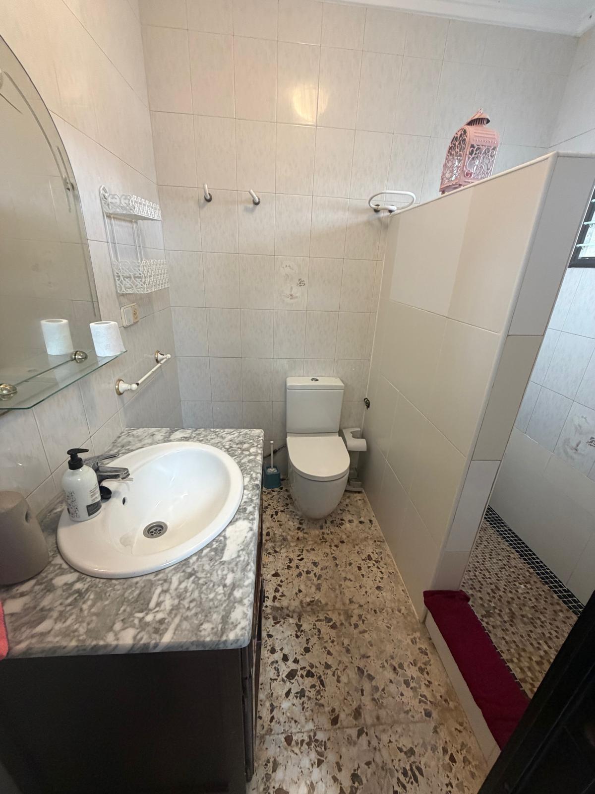 Bedroom in finca for sale in Orihuela