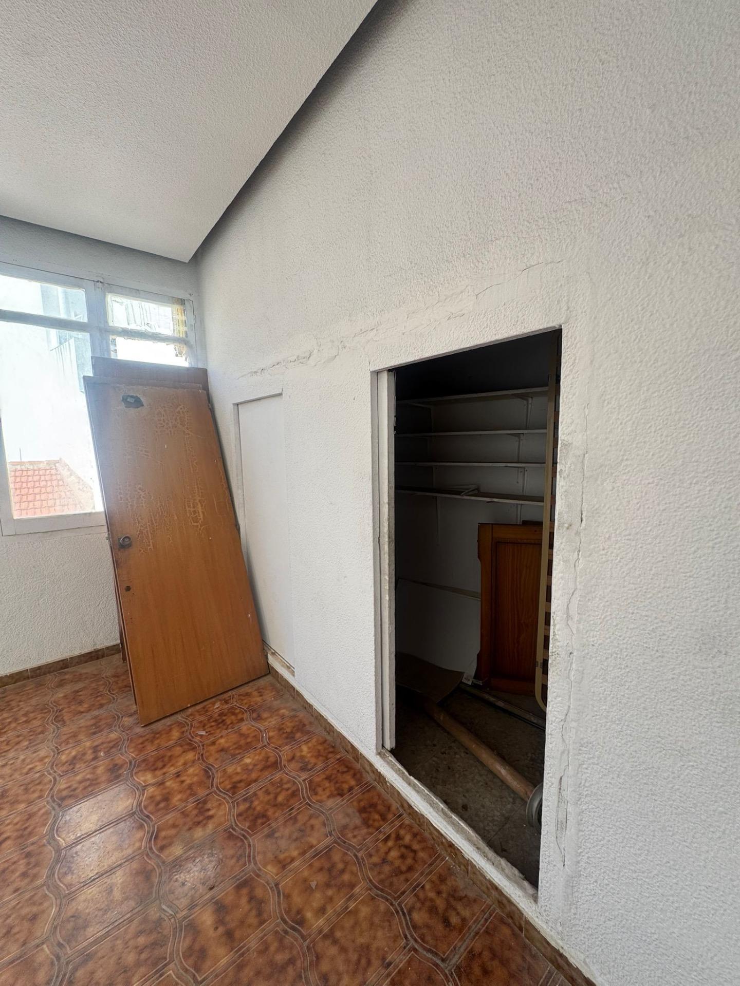 Dining area in apartment for sale in Guardamar del Segura