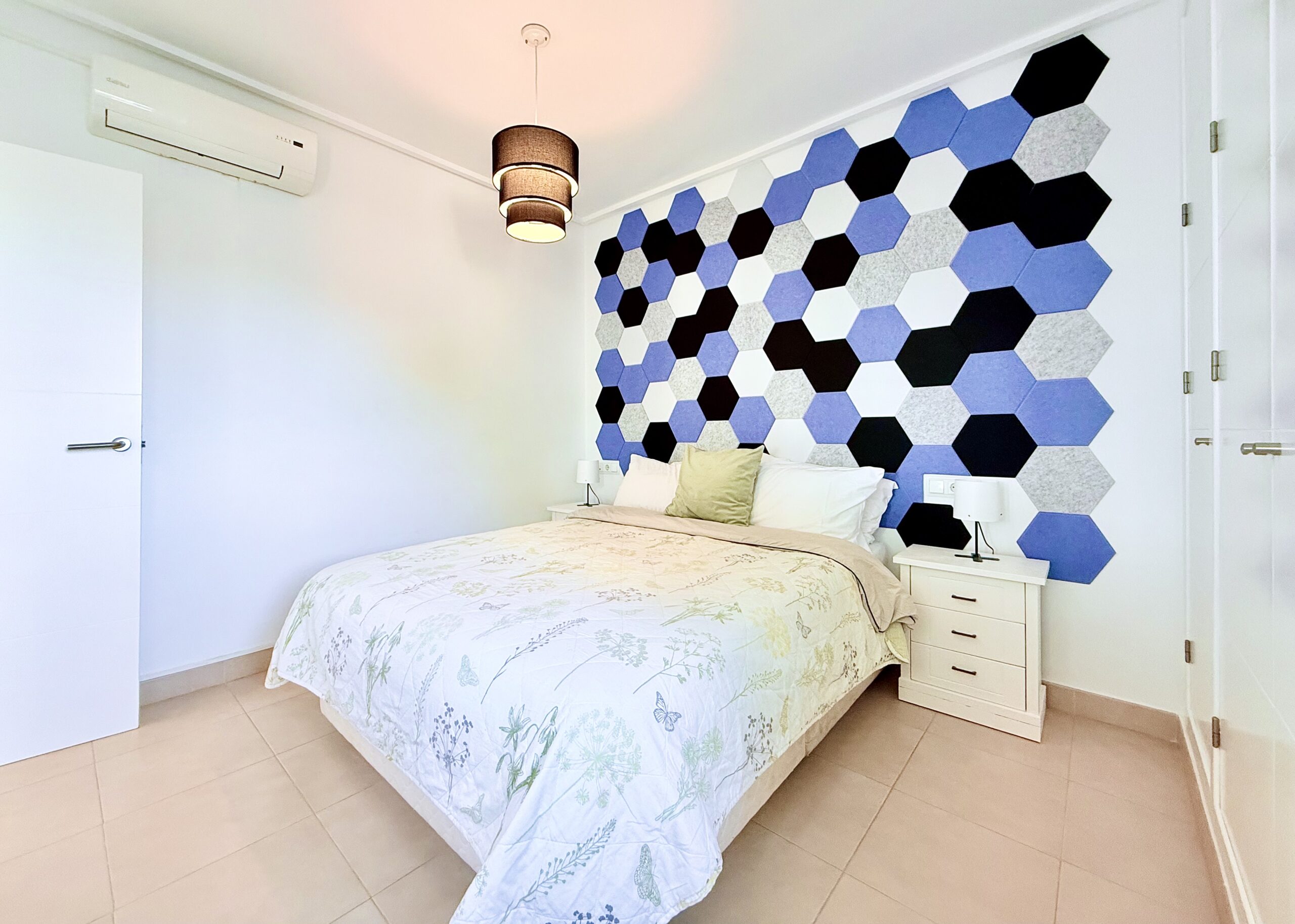 Bathroom in villa for sale in Mar Menor Golf Resort