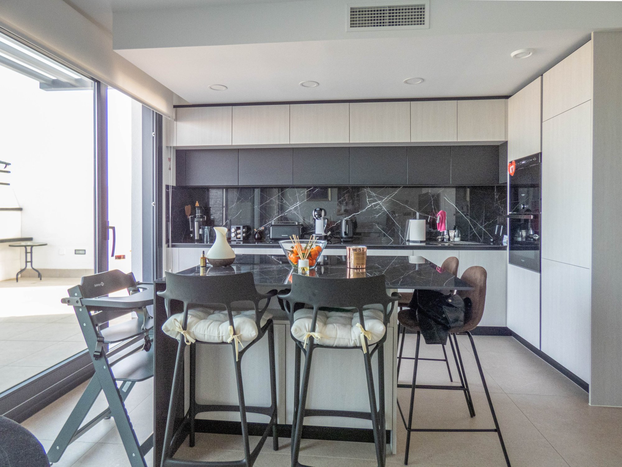 Terrace in apartment for sale in Guardamar del Segura