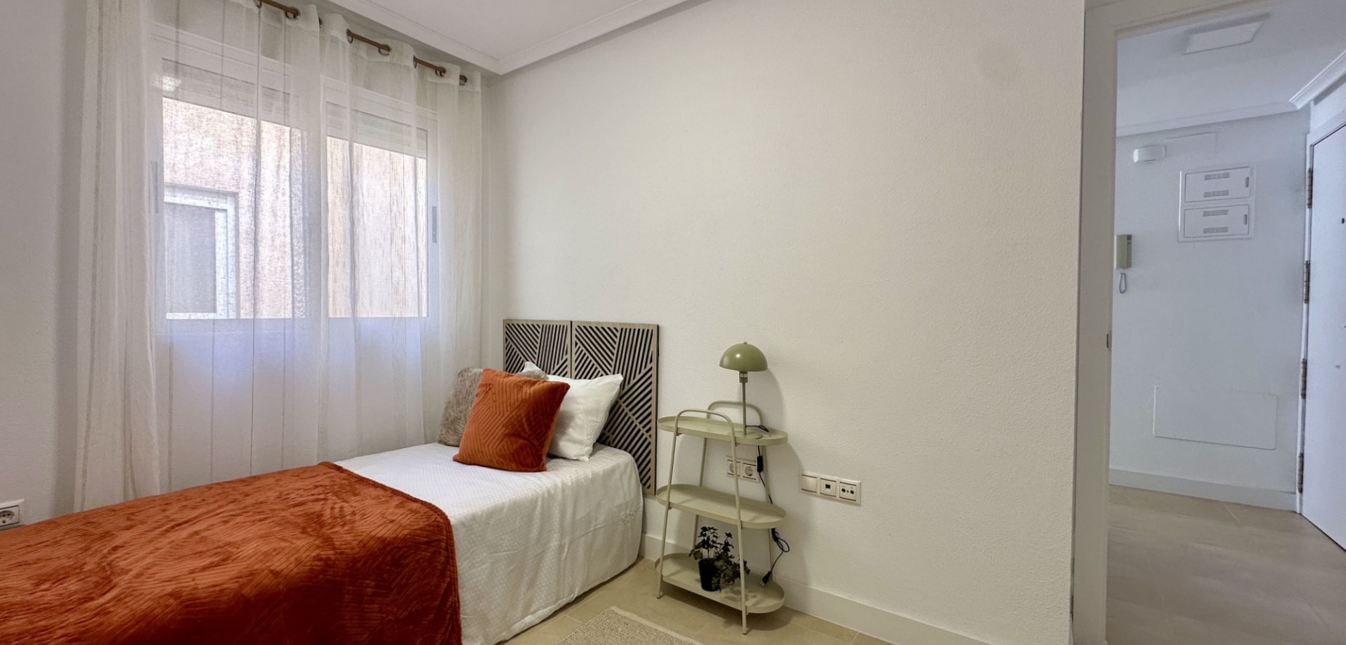 Living room in apartment for sale in Torrevieja