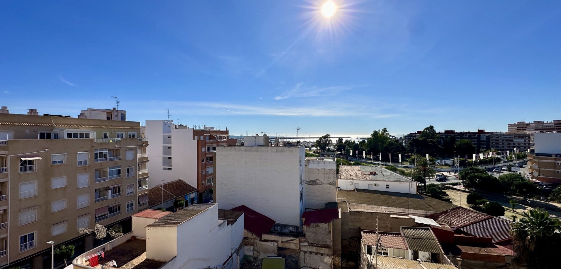 Master bedroom in apartment for sale in Torrevieja