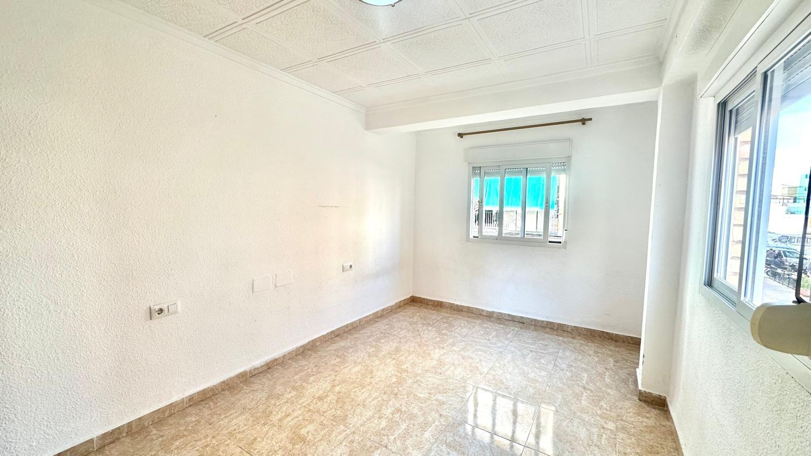 Bathroom in apartment for sale in Torrevieja