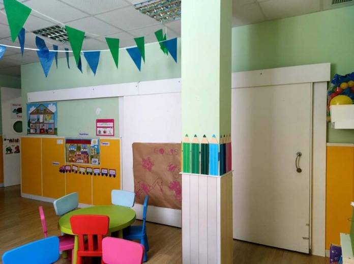 Kitchen in commercial for sale in Murcia