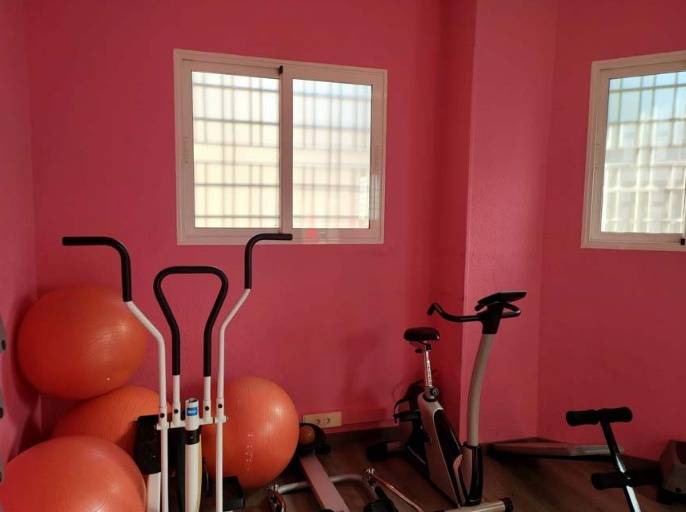 Bedroom in commercial for sale in Murcia