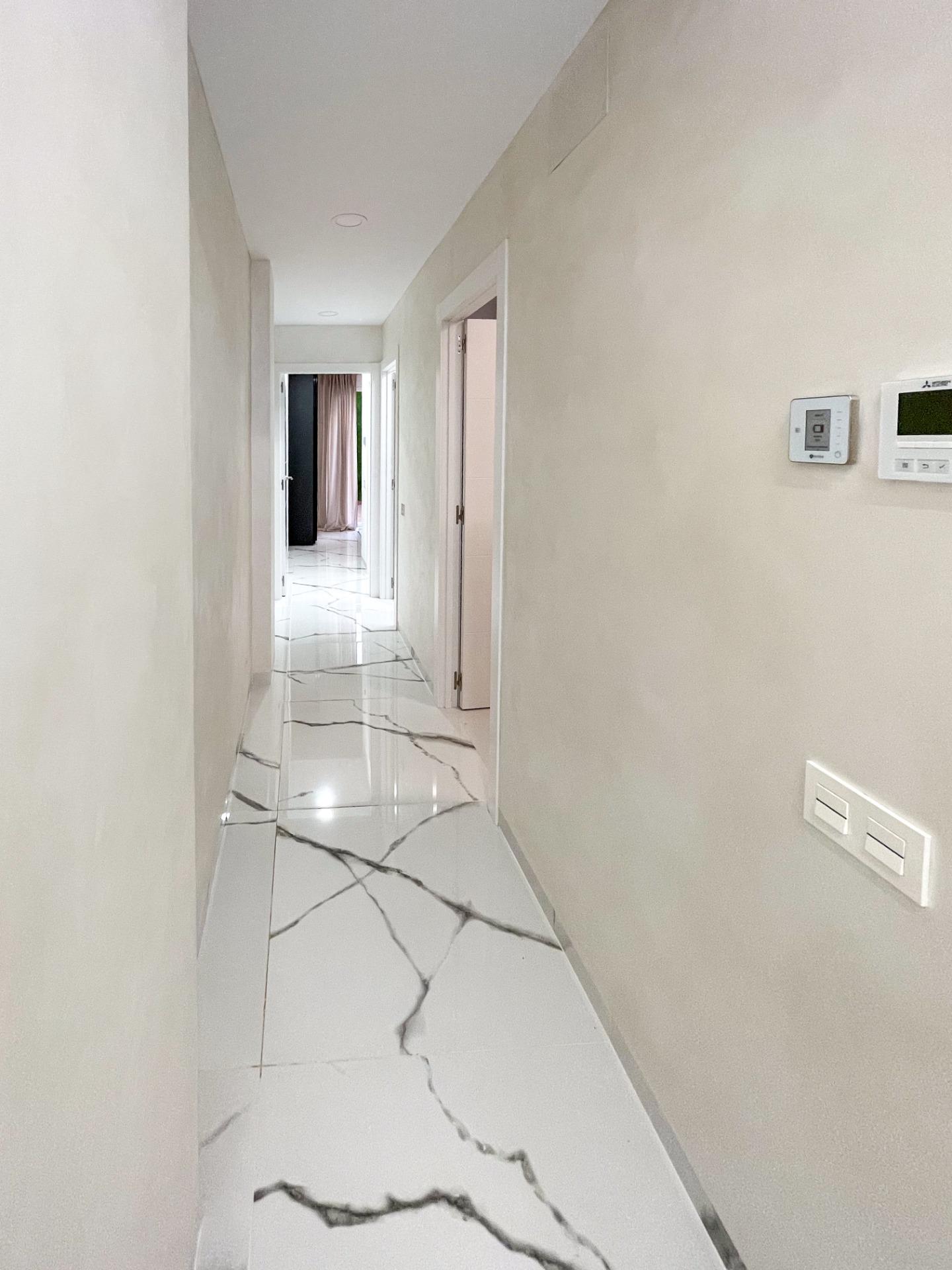 Master bedroom in apartment for sale in Torrevieja