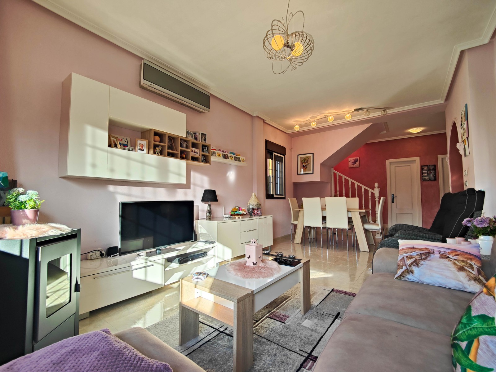 Kitchen in villa for sale in Guardamar del Segura