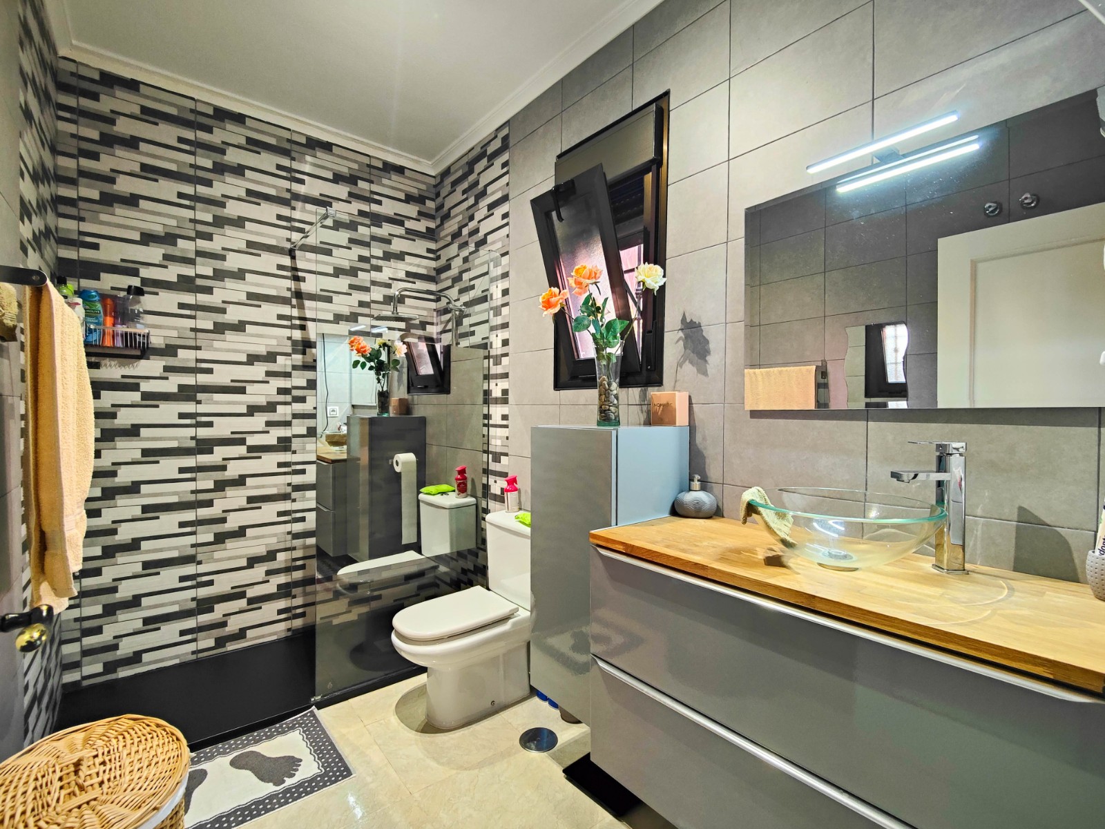Kitchen in villa for sale in Guardamar del Segura
