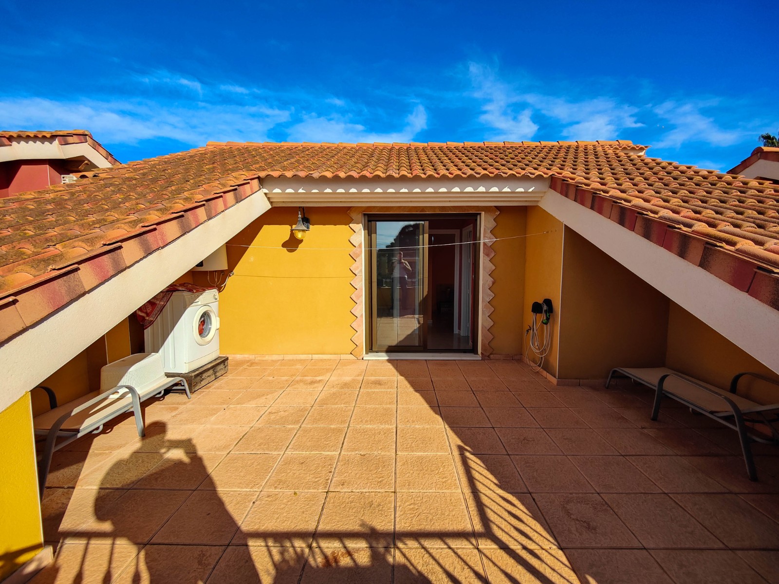 Master bedroom in villa for sale in Guardamar del Segura